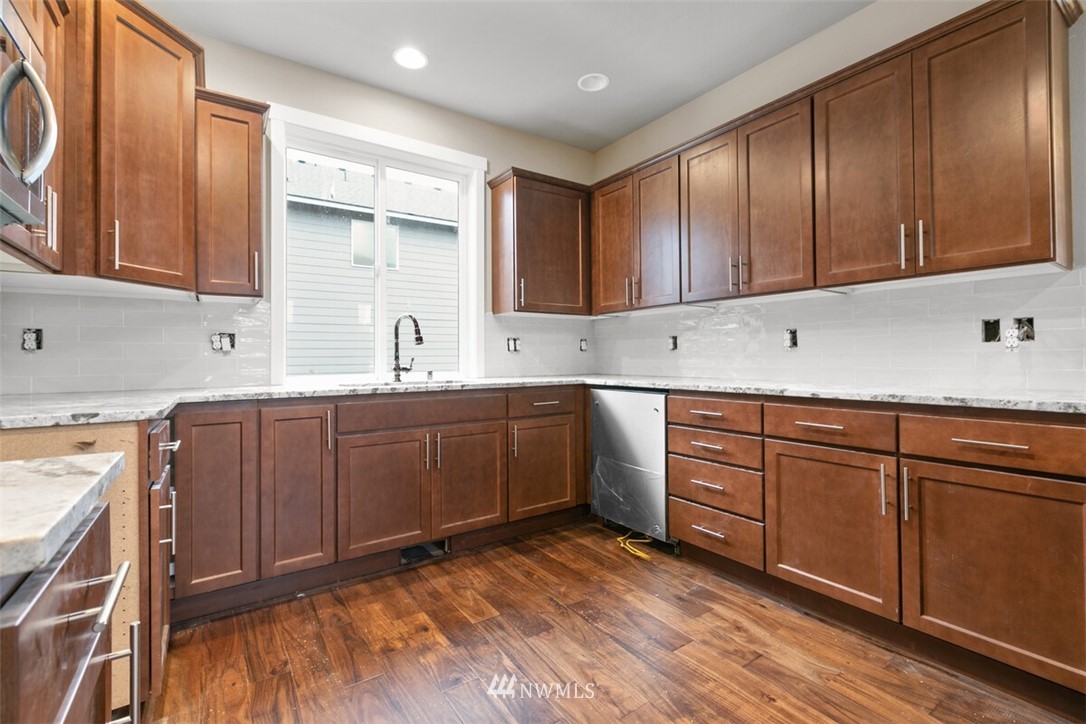 14913 Deception Road Anacortes, WA 98221 - Photo 2 of 18 Gallery Image 2