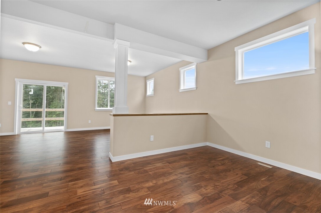 14913 Deception Road Anacortes, WA 98221 - Photo 6 of 18 Gallery Image 6