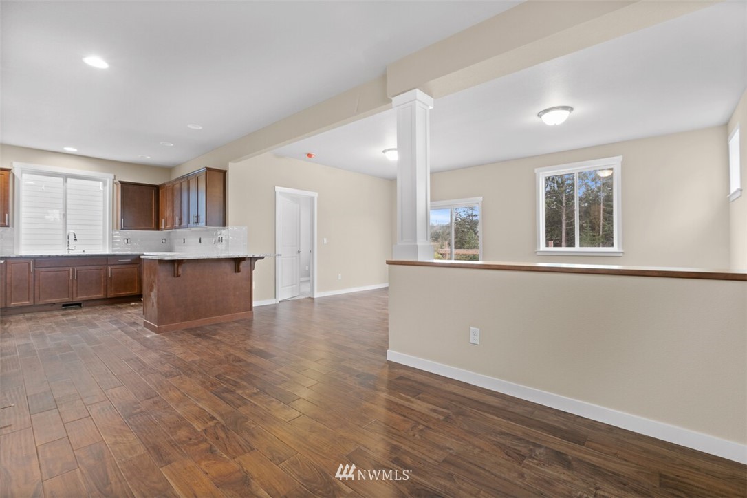 14913 Deception Road Anacortes, WA 98221 - Photo 7 of 18 Gallery Image 7