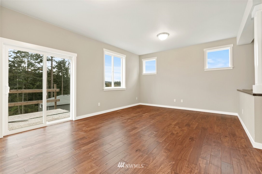14913 Deception Road Anacortes, WA 98221 - Photo 10 of 18 Gallery Image 10