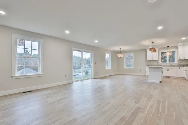 $699,900 | 131 Badger Hill Drive, Milford, NH 03055