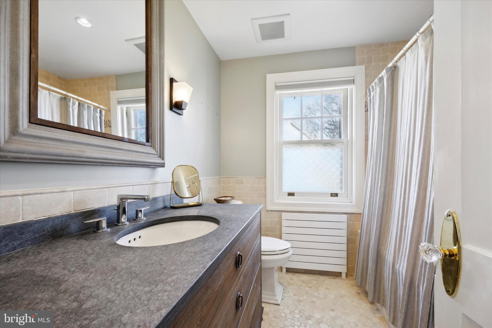 327 Highland Road Pottstown, PA 19464 - Photo 16 of 23 Gallery Image 16