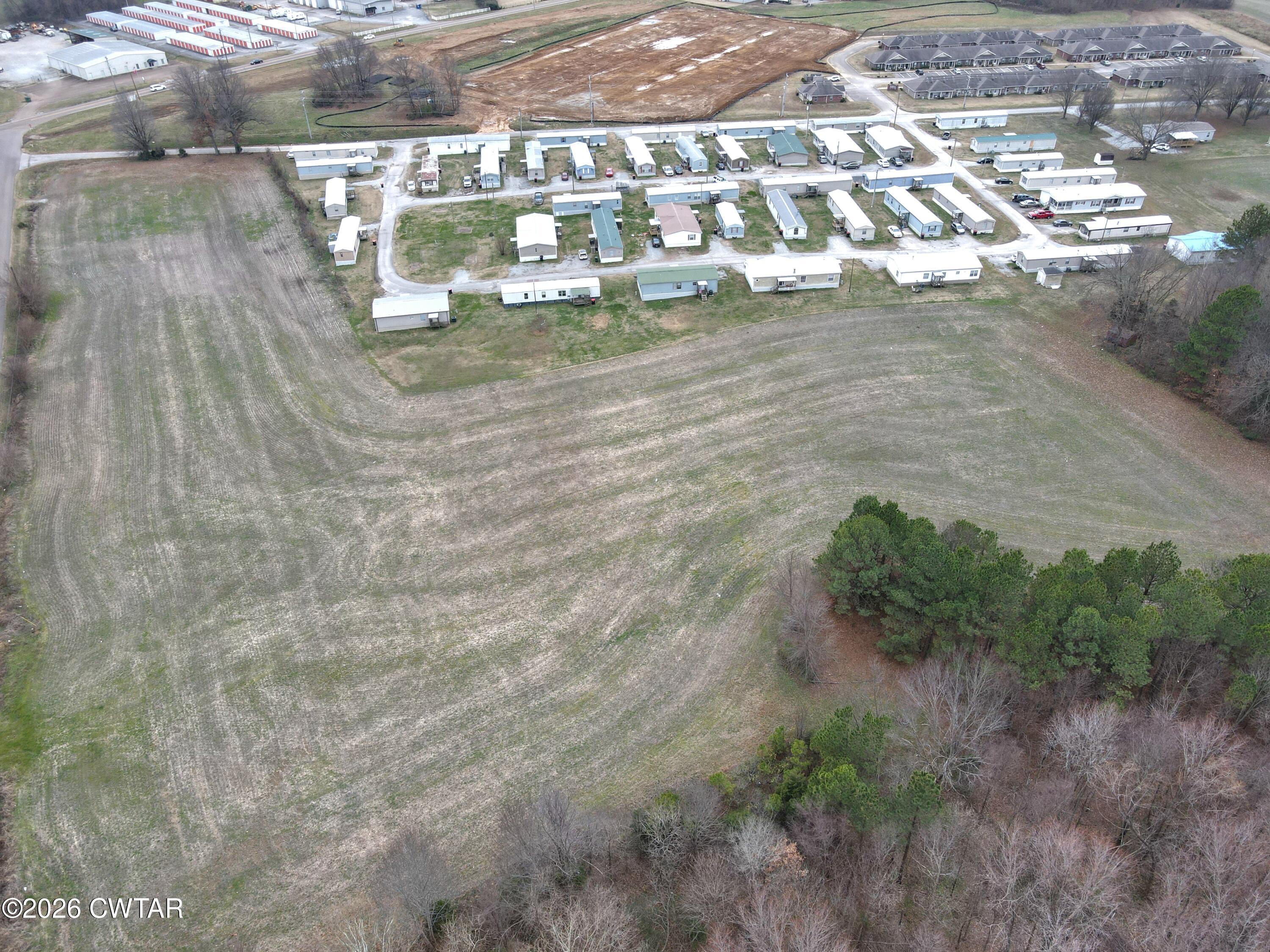3101 Warren Road Humboldt, TN 38343 - Photo 8 of 13 a close up of a white marble top