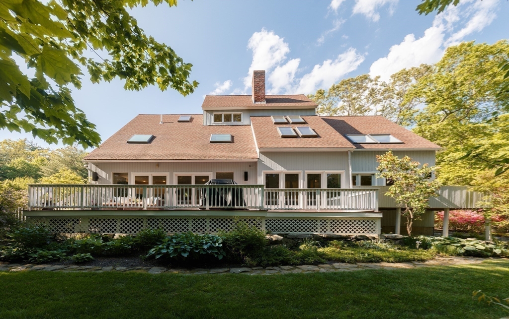 185 Maple Street Stow, MA 01775 - Photo 4 of 31