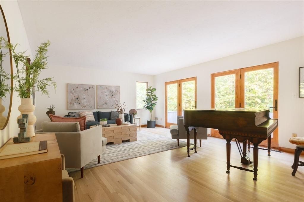 185 Maple Street Stow, MA 01775 - Photo 6 of 31