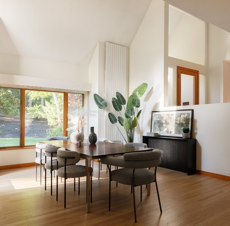 185 Maple Street Stow, MA 01775 - Photo 7 of 31