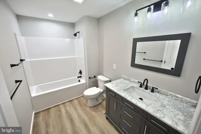 $394,500 | 10620 Enfield Road, Felton, PA 17322