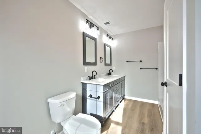 $394,500 | 10620 Enfield Road, Felton, PA 17322