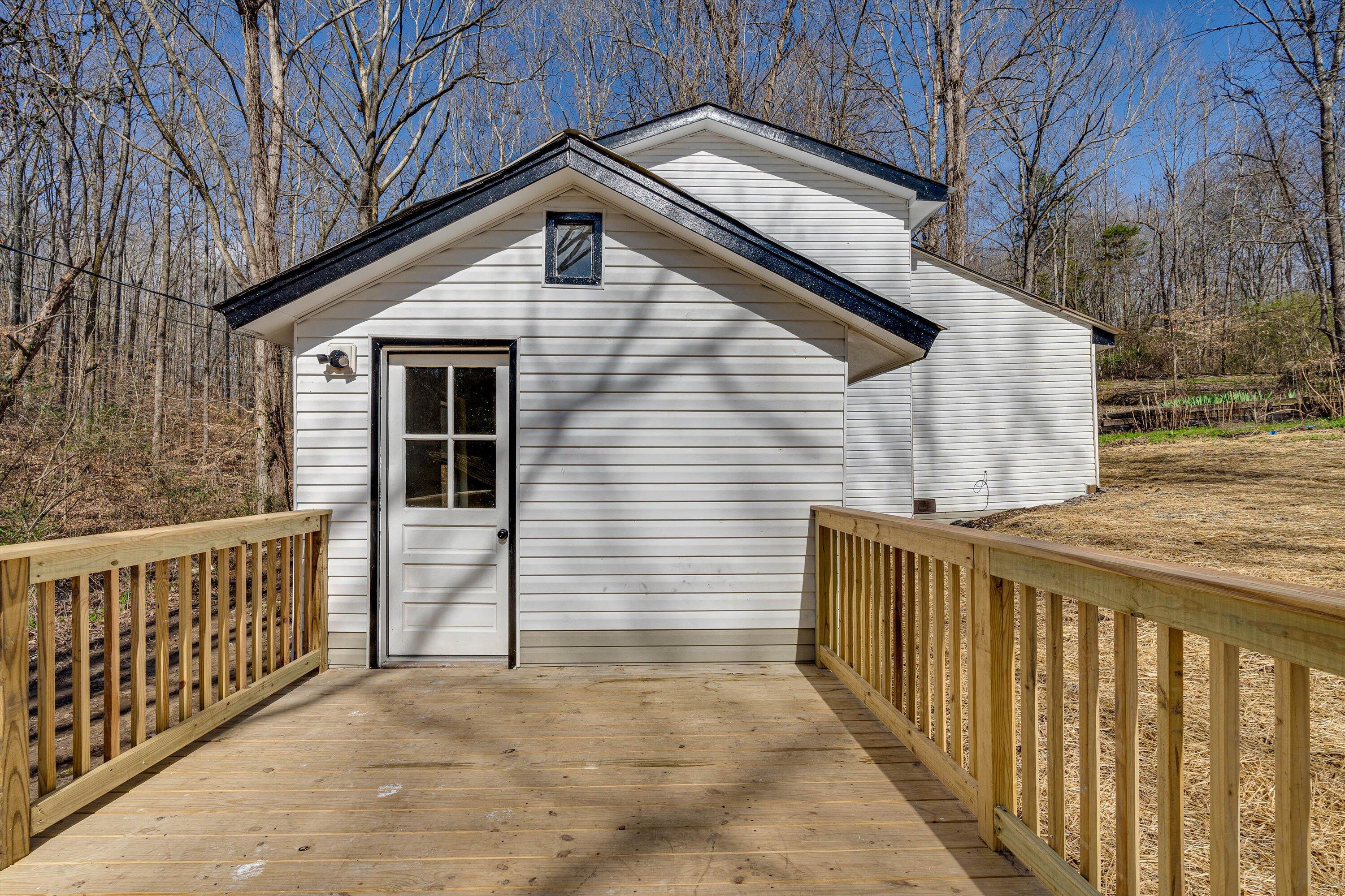 281 Chambers Road Jasper, TN 37347 - Photo 3 of 20 05-281 Chambers Rd-2