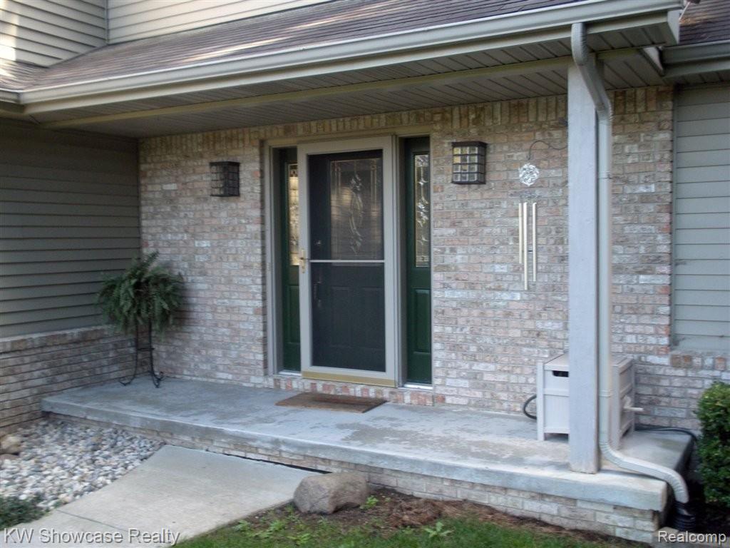 COVERED ENTRY