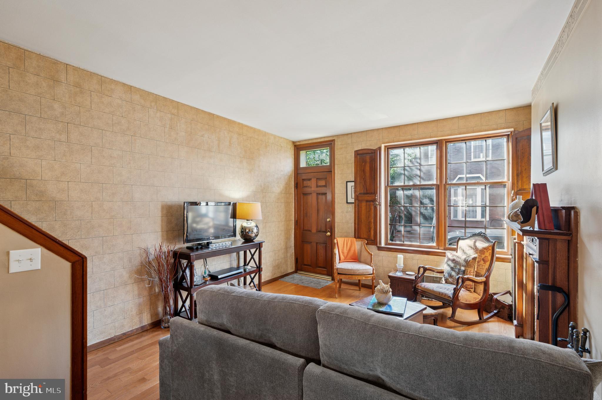 2325 South Lambert Street Philadelphia, PA 19145 - Photo 5 of 15 Gallery Image 5