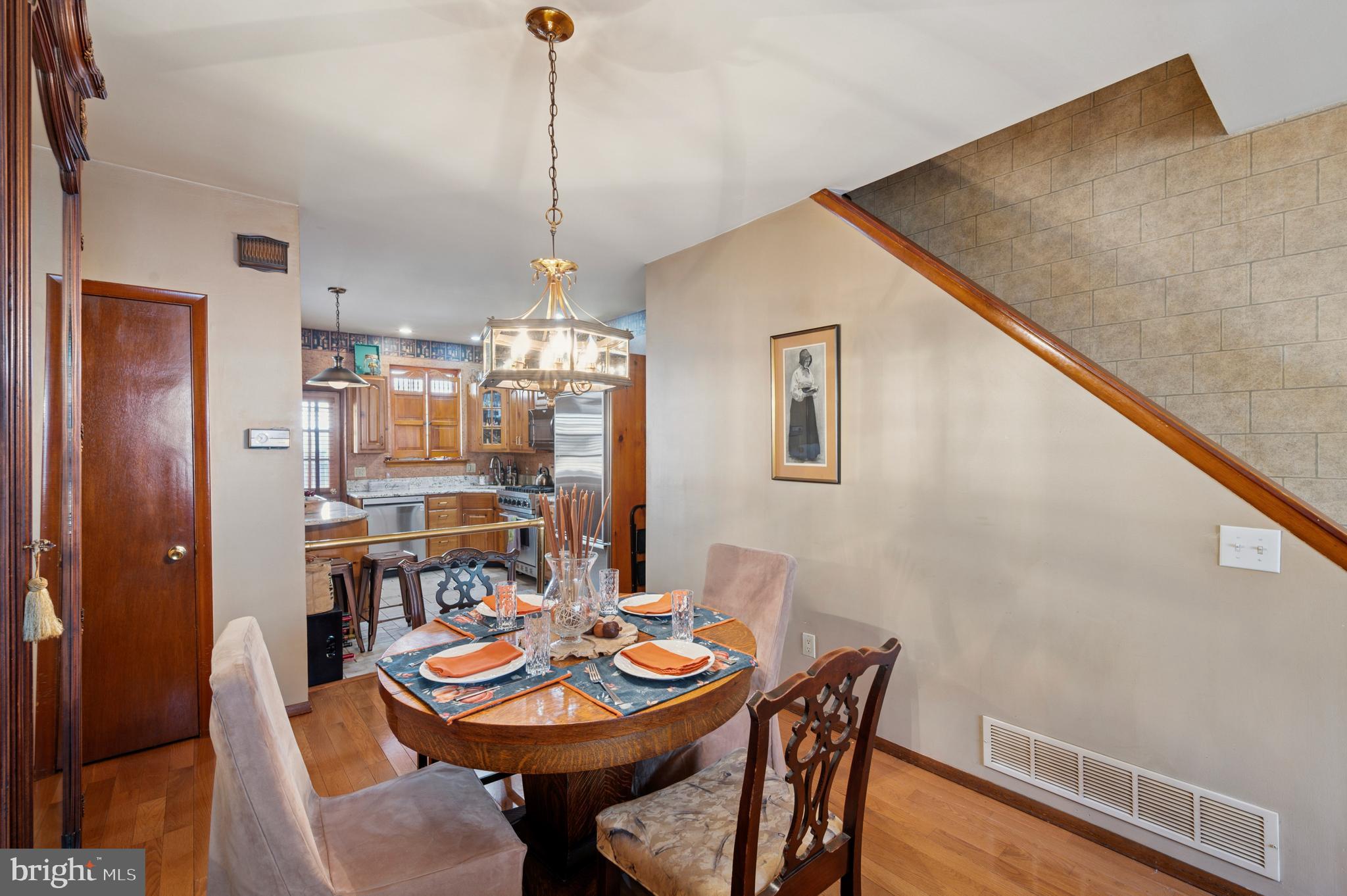 2325 South Lambert Street Philadelphia, PA 19145 - Photo 6 of 15 Gallery Image 6