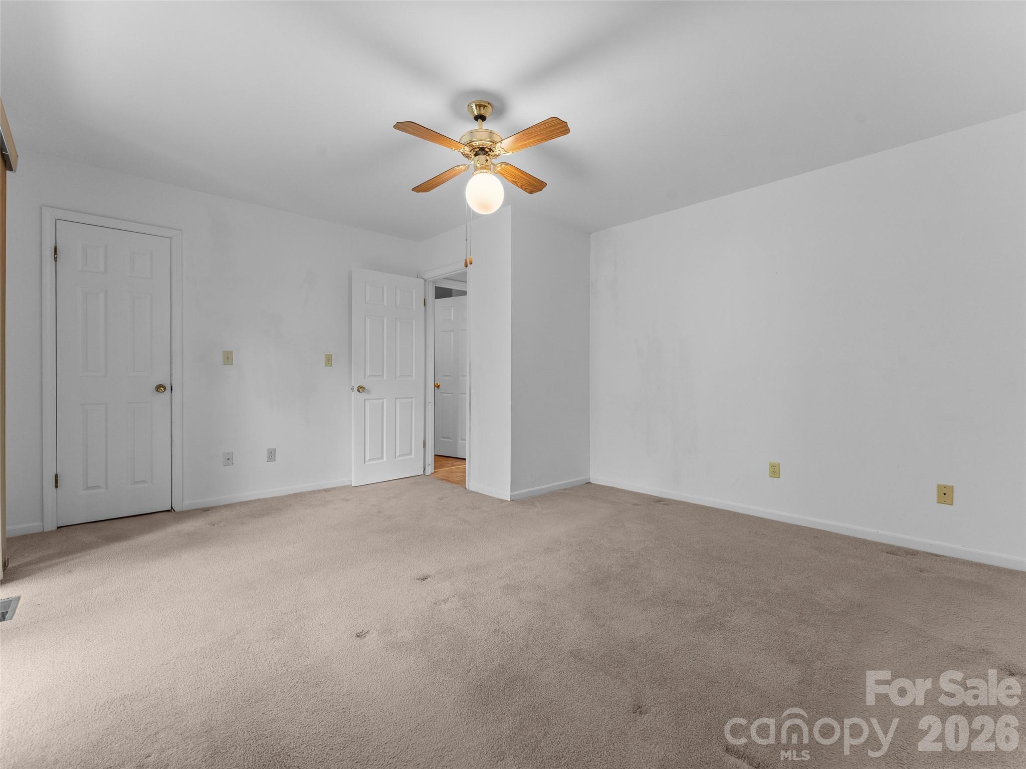 323 Burrell Mountain Road Brevard, NC 28712 - Photo 16 of 28