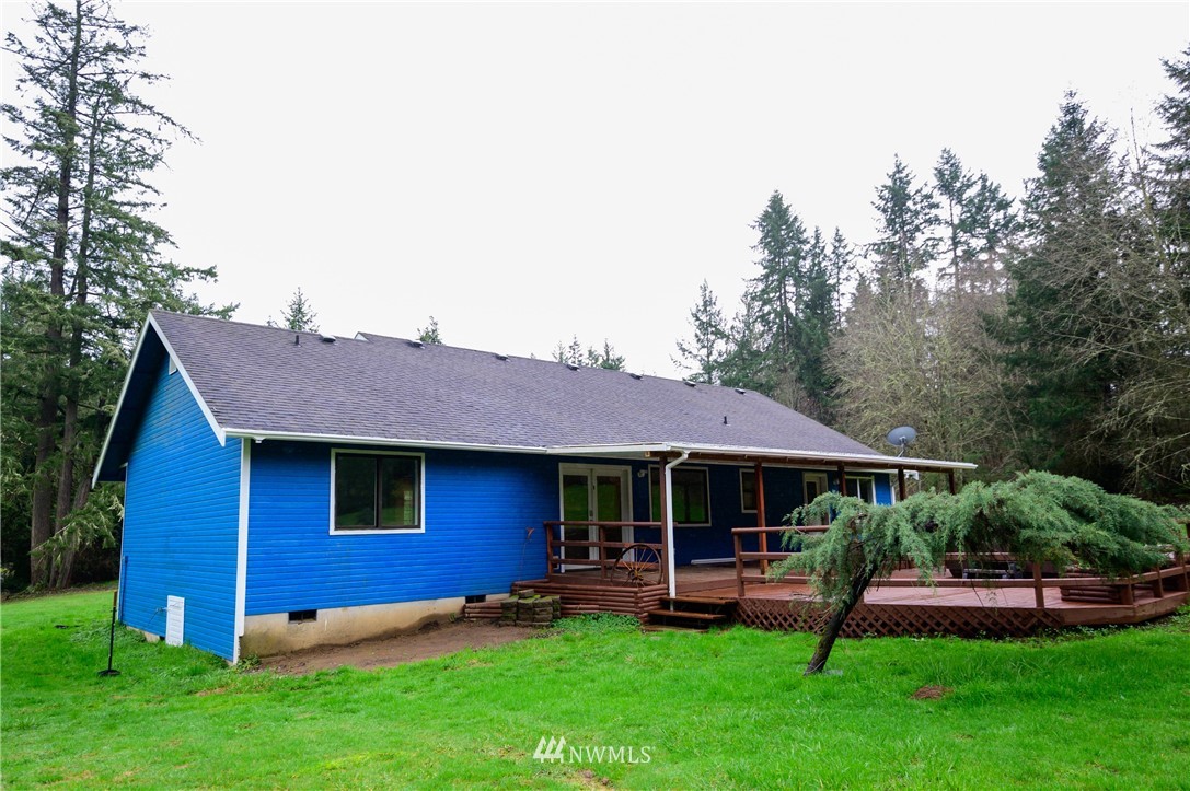 240 Brown Road East Chehalis, WA 98532 - Photo 2 of 17