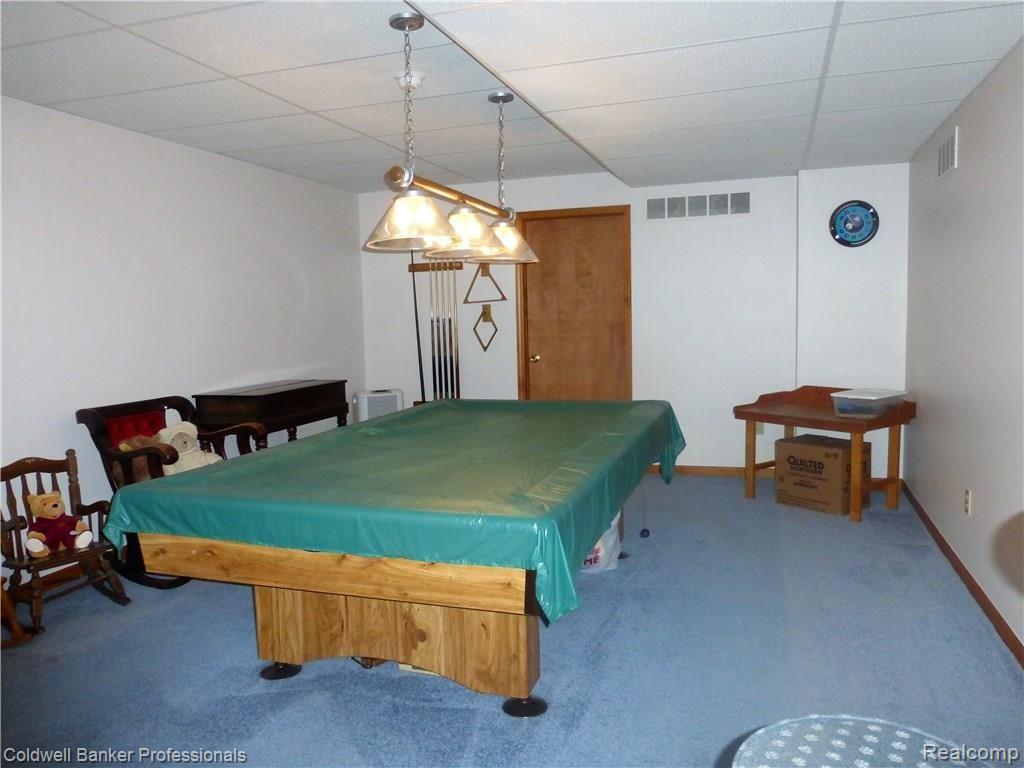 8654 Indian Clarkston, MI 48348 - Photo 27 of 35 21.JPG