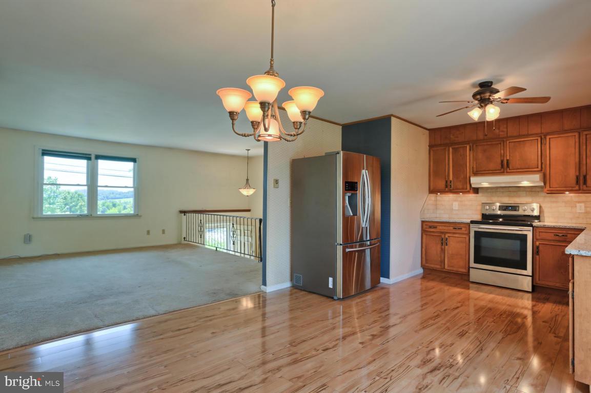 573 Greble Road Lebanon, PA 17046 - Photo 4 of 44 Gallery Image 4