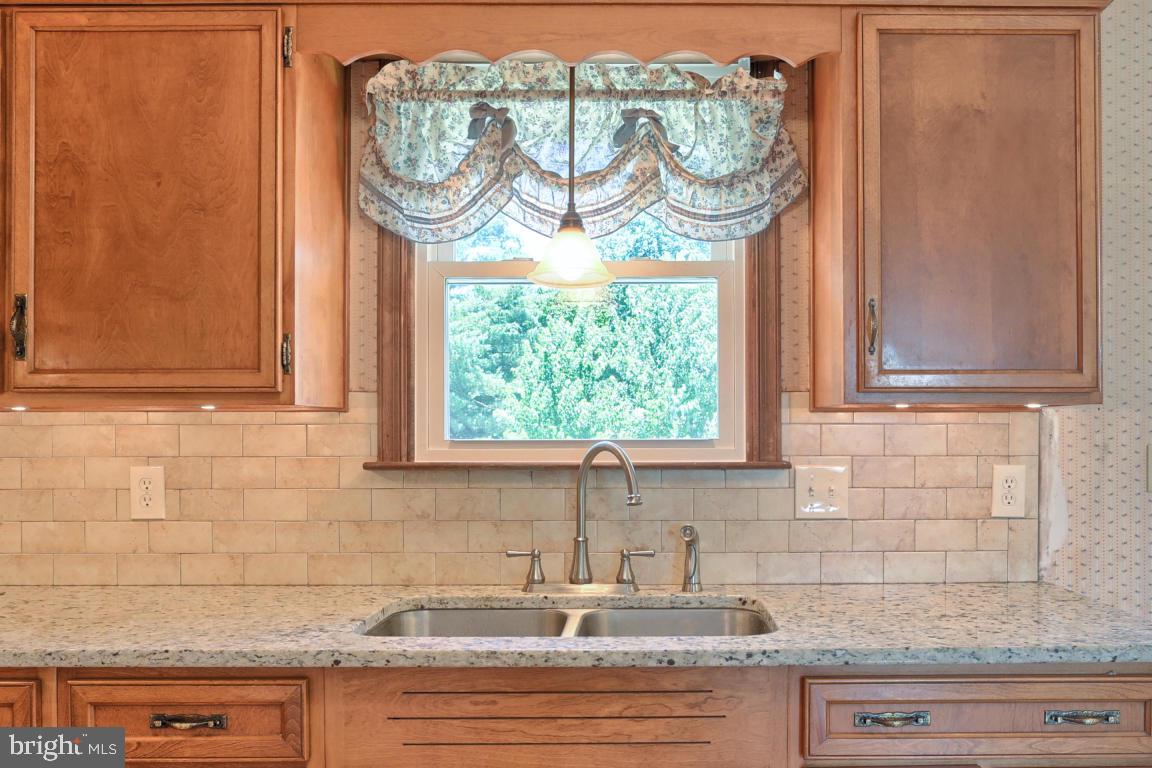 573 Greble Road Lebanon, PA 17046 - Photo 8 of 44 Gallery Image 8