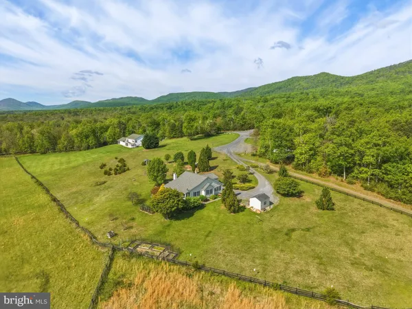 $399,900 | 340 Nazareth Drive, Fort Valley, VA 22652