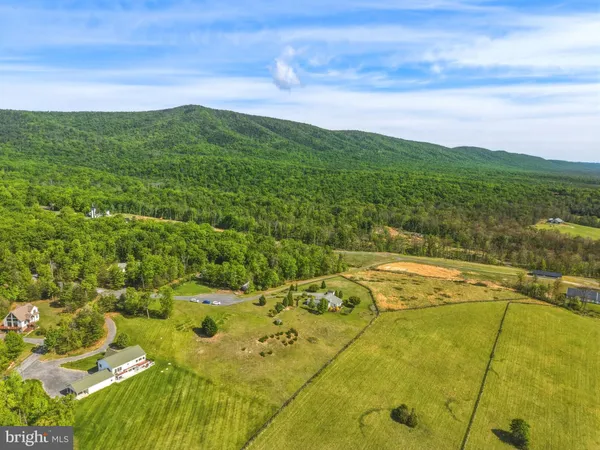 $399,900 | 340 Nazareth Drive, Fort Valley, VA 22652