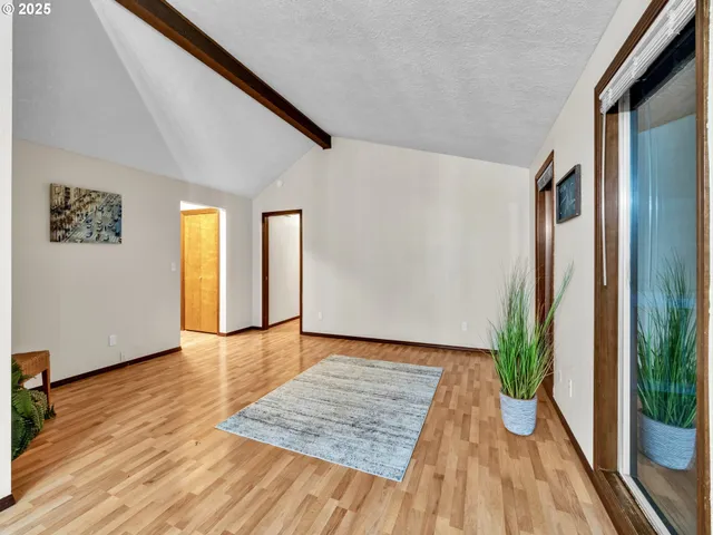 $399,000 | 1977 Maplewood Court South, Salem, OR 97306