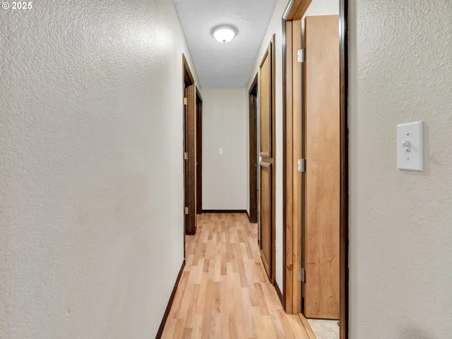 $399,000 | 1977 Maplewood Court South, Salem, OR 97306