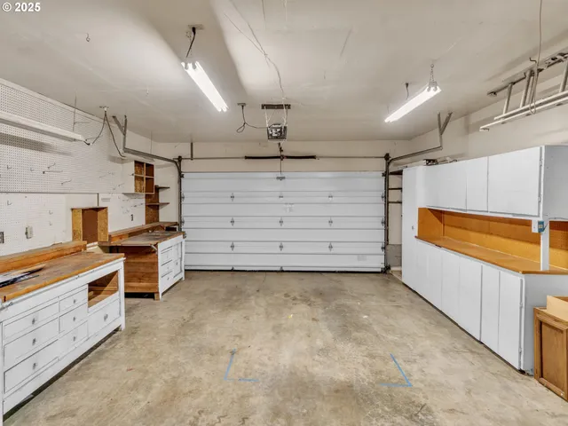 $399,000 | 1977 Maplewood Court South, Salem, OR 97306