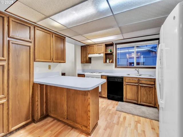 $399,000 | 1977 Maplewood Court South, Salem, OR 97306