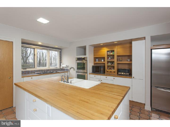 59 Ridgeview Road Princeton, NJ 08540 - Photo 11 of 25 Kitchen