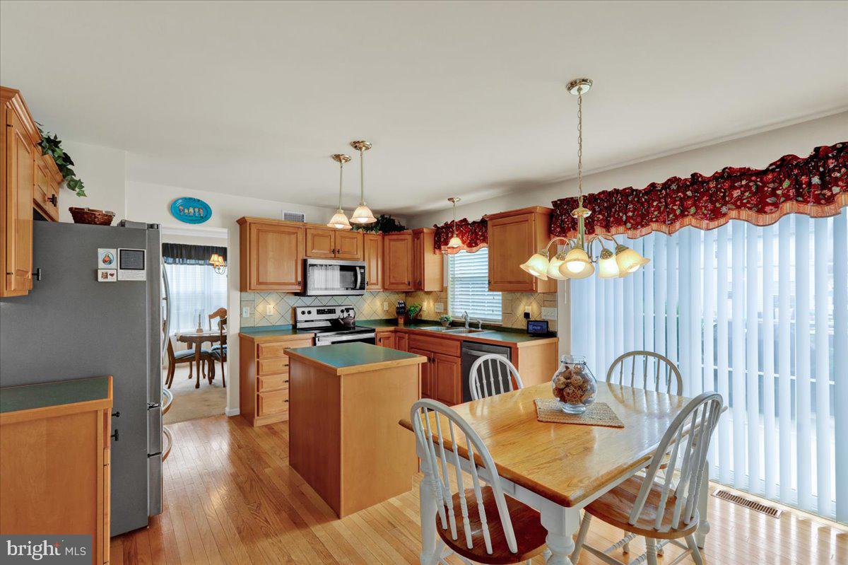 25 Thymebrook Drive Reading, PA 19606 - Photo 8 of 31