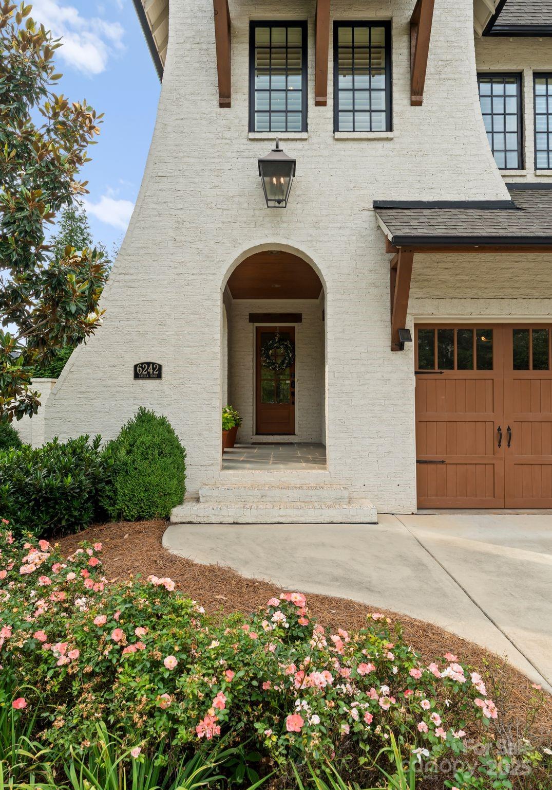 6242 Creola Road Charlotte, NC 28270 - Photo 2 of 44