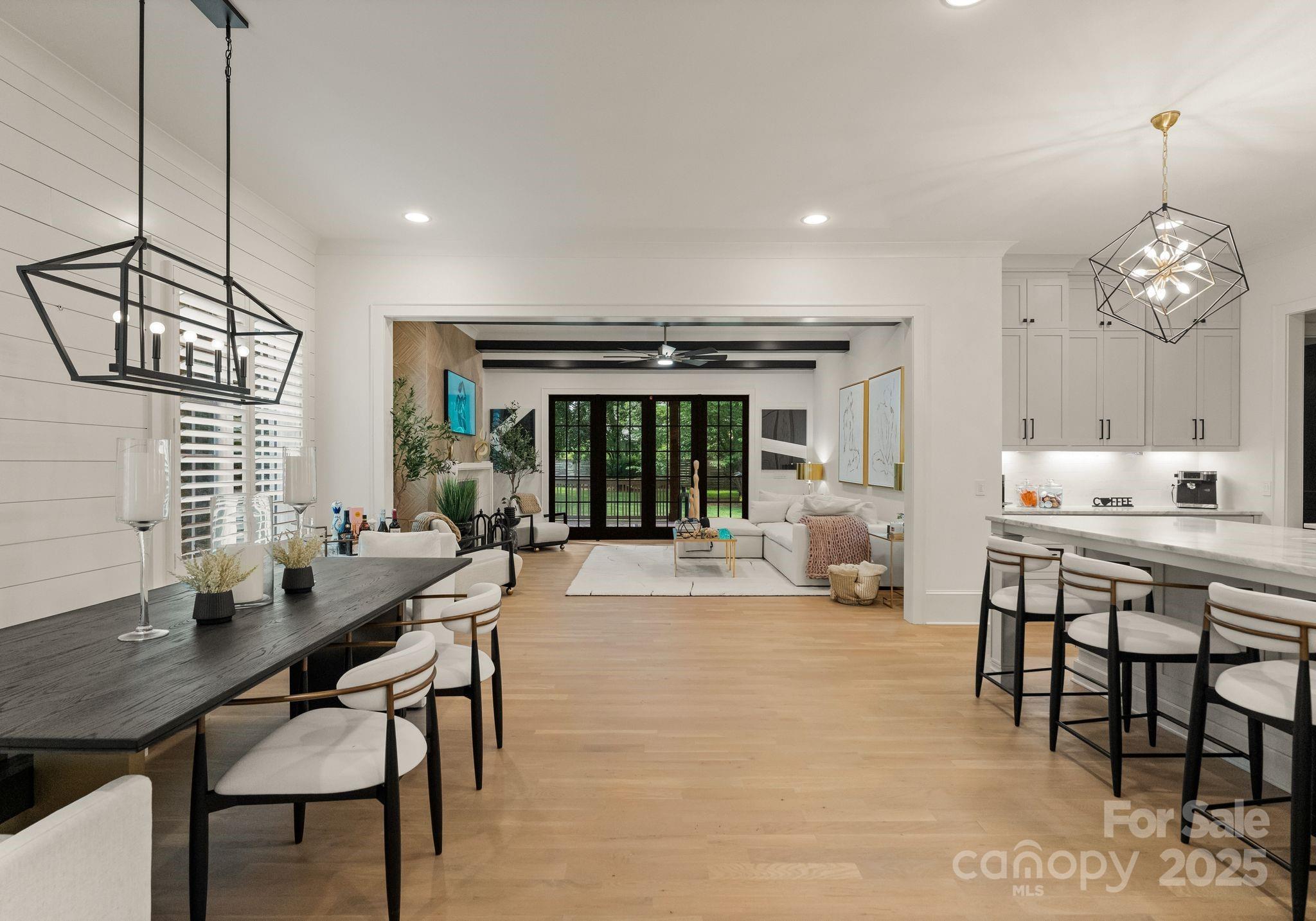 6242 Creola Road Charlotte, NC 28270 - Photo 4 of 44