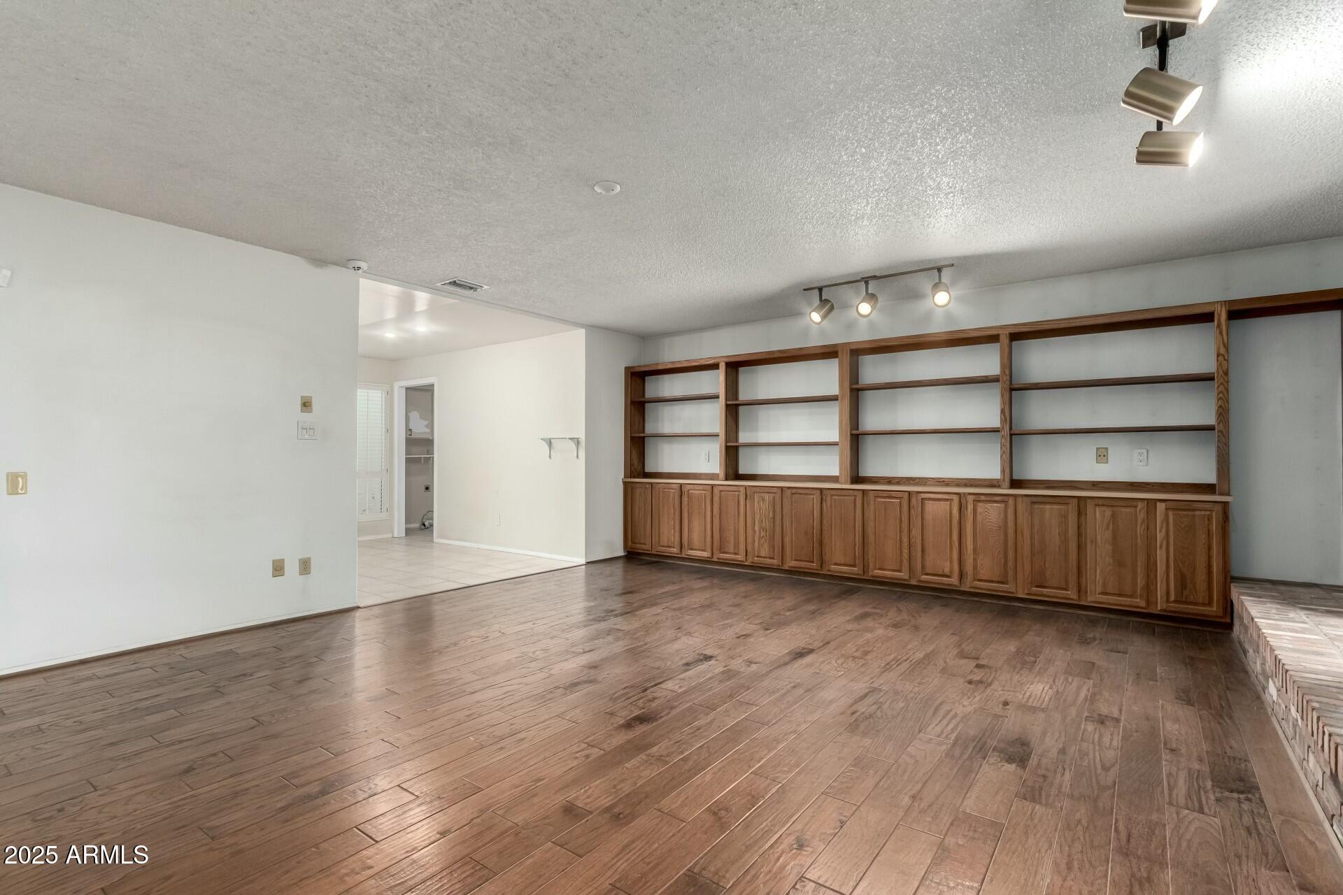 145 East Boca Raton Road Phoenix, AZ 85022 - Photo 25 of 69 tempImageooEUJG