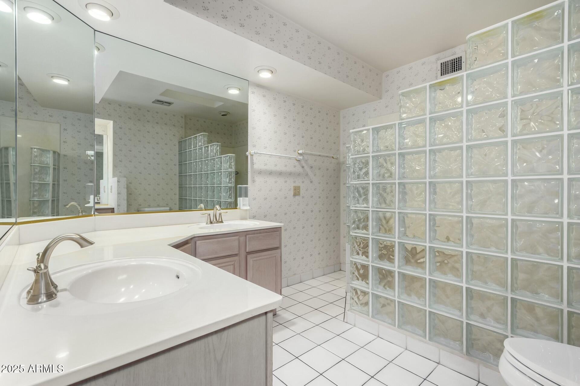 145 East Boca Raton Road Phoenix, AZ 85022 - Photo 35 of 69 tempImagebSSLzp
