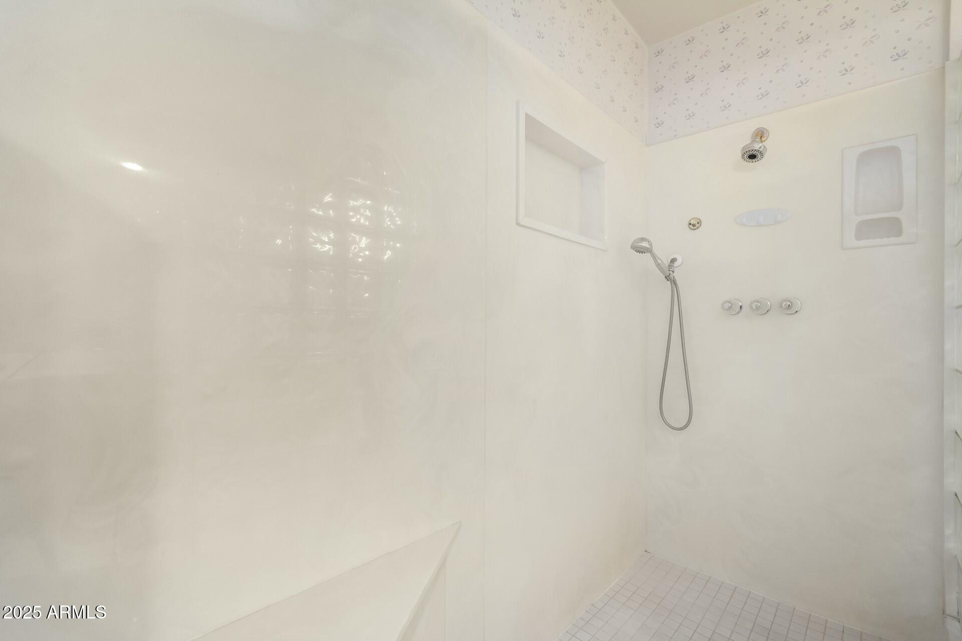145 East Boca Raton Road Phoenix, AZ 85022 - Photo 36 of 69 tempImageaObBLz
