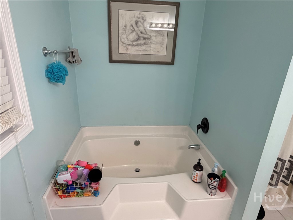 207 Wisteria Way Athens, GA 30606 - Photo 32 of 43 Primary Bath