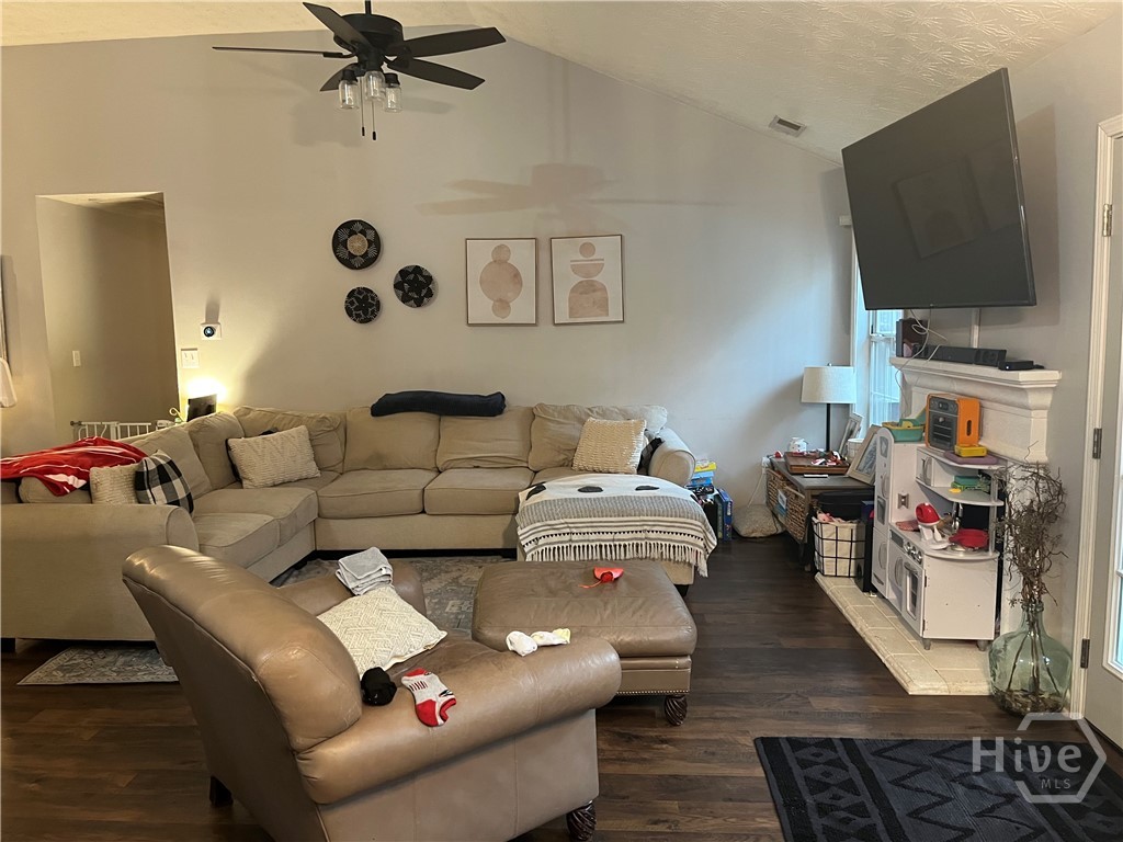 207 Wisteria Way Athens, GA 30606 - Photo 5 of 19 Living