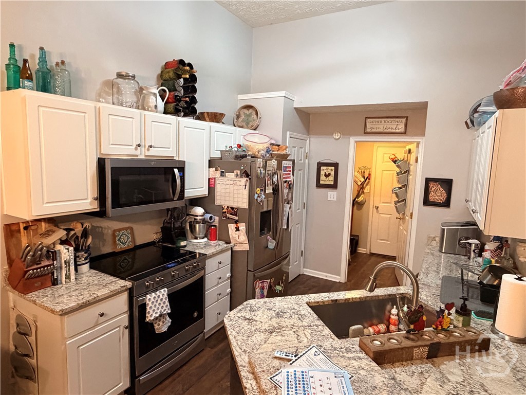 207 Wisteria Way Athens, GA 30606 - Photo 9 of 43 Dining