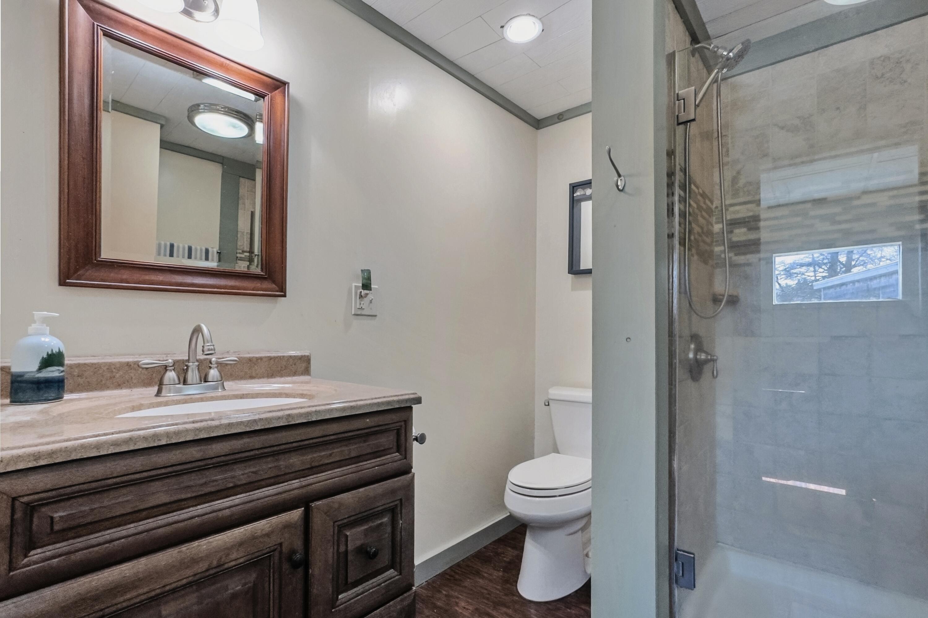 47 Teel Cove Road St. George, ME 04860 - Photo 24 of 44 primary bath