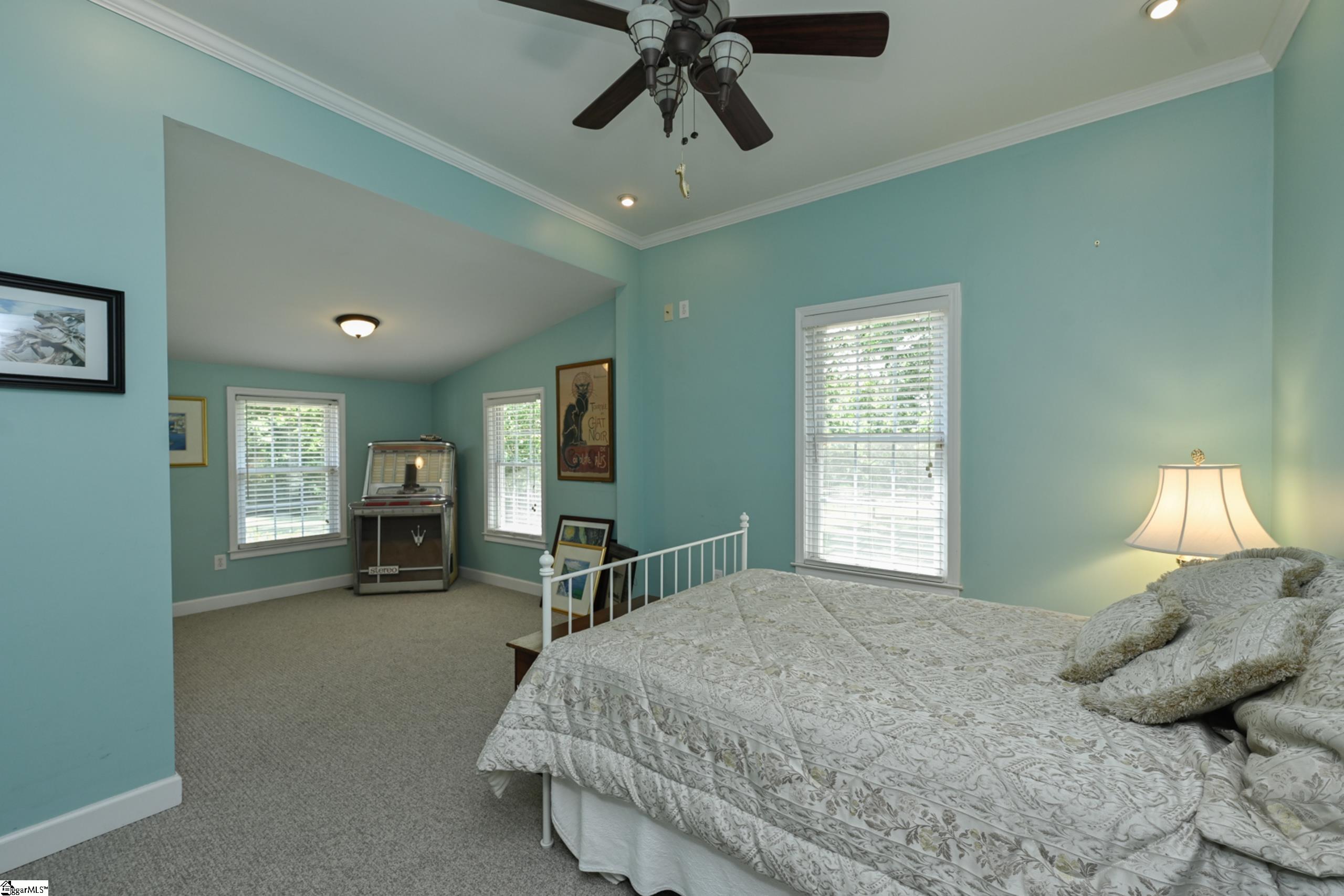 1611 East Georgia Road Woodruff, SC 29388 - Photo 14 of 21
