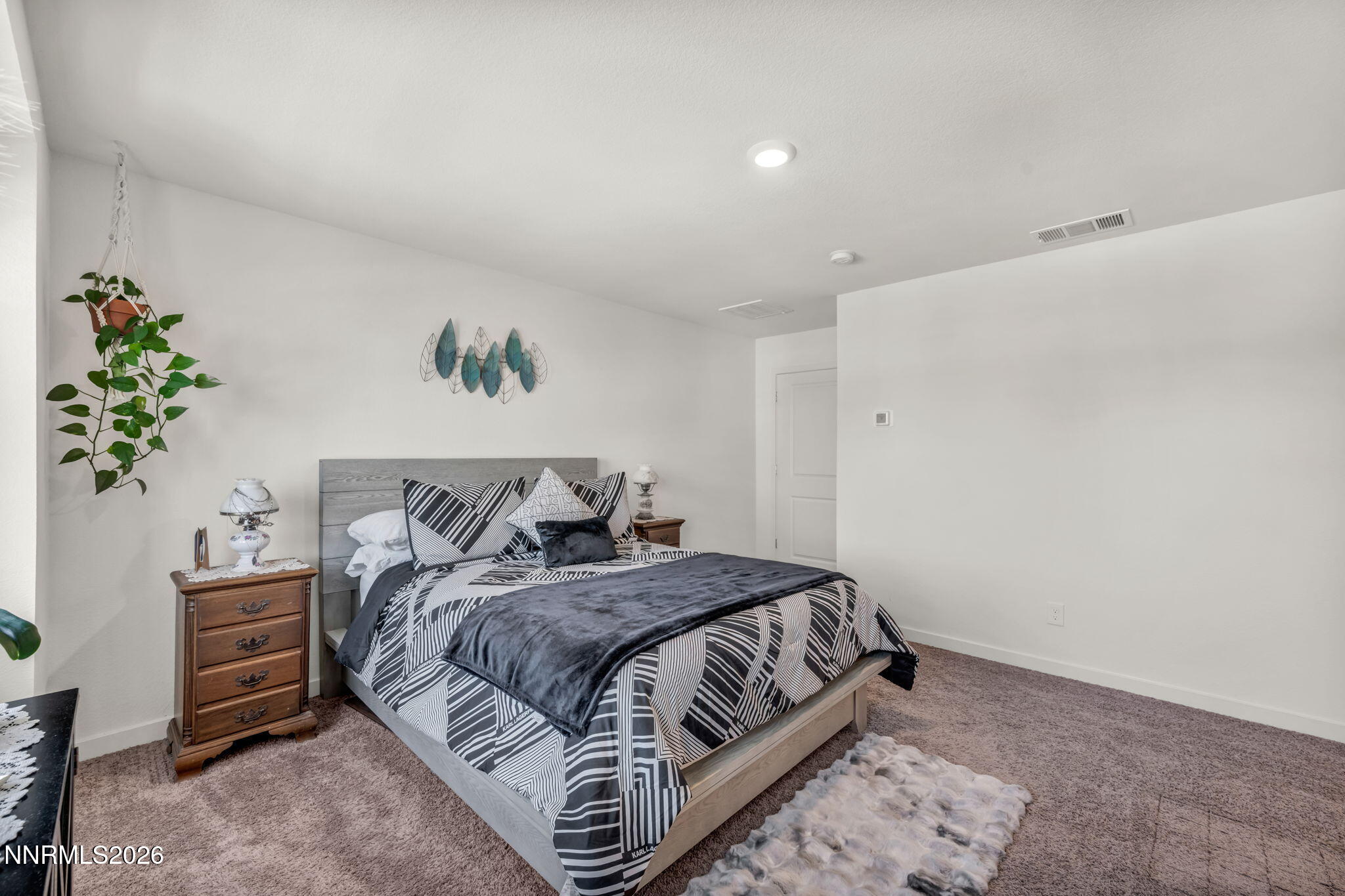 8830 Gazing Star Drive Reno, NV 89506 - Photo 23 of 42 45-web-or-mls-8830-gazing-star-dr