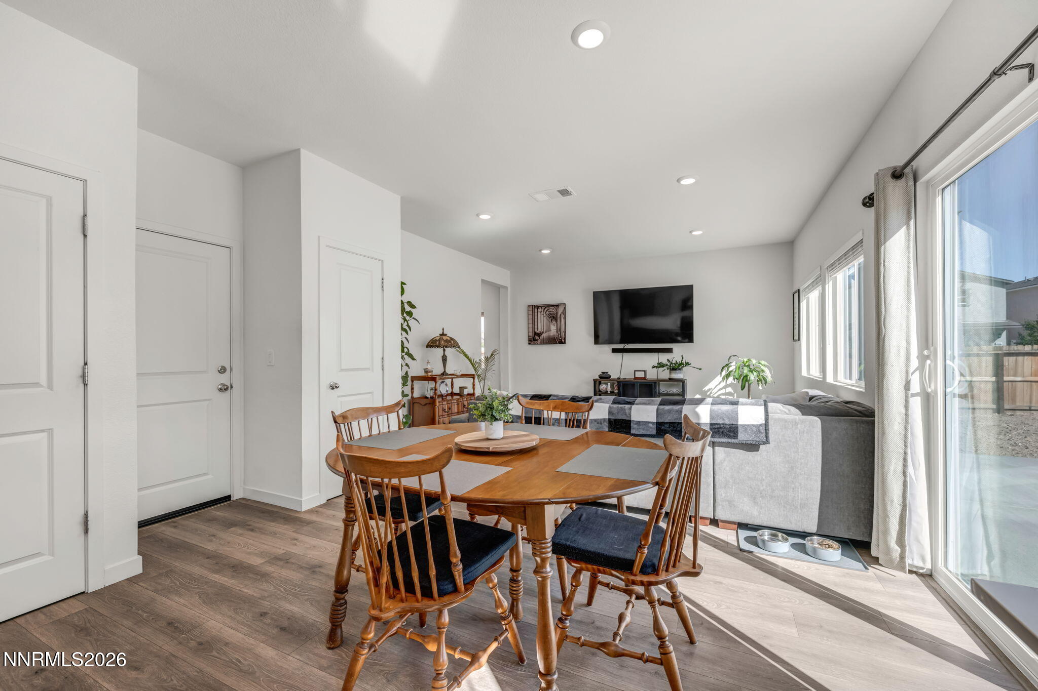 8830 Gazing Star Drive Reno, NV 89506 - Photo 10 of 42 64-web-or-mls-8830-gazing-star-dr