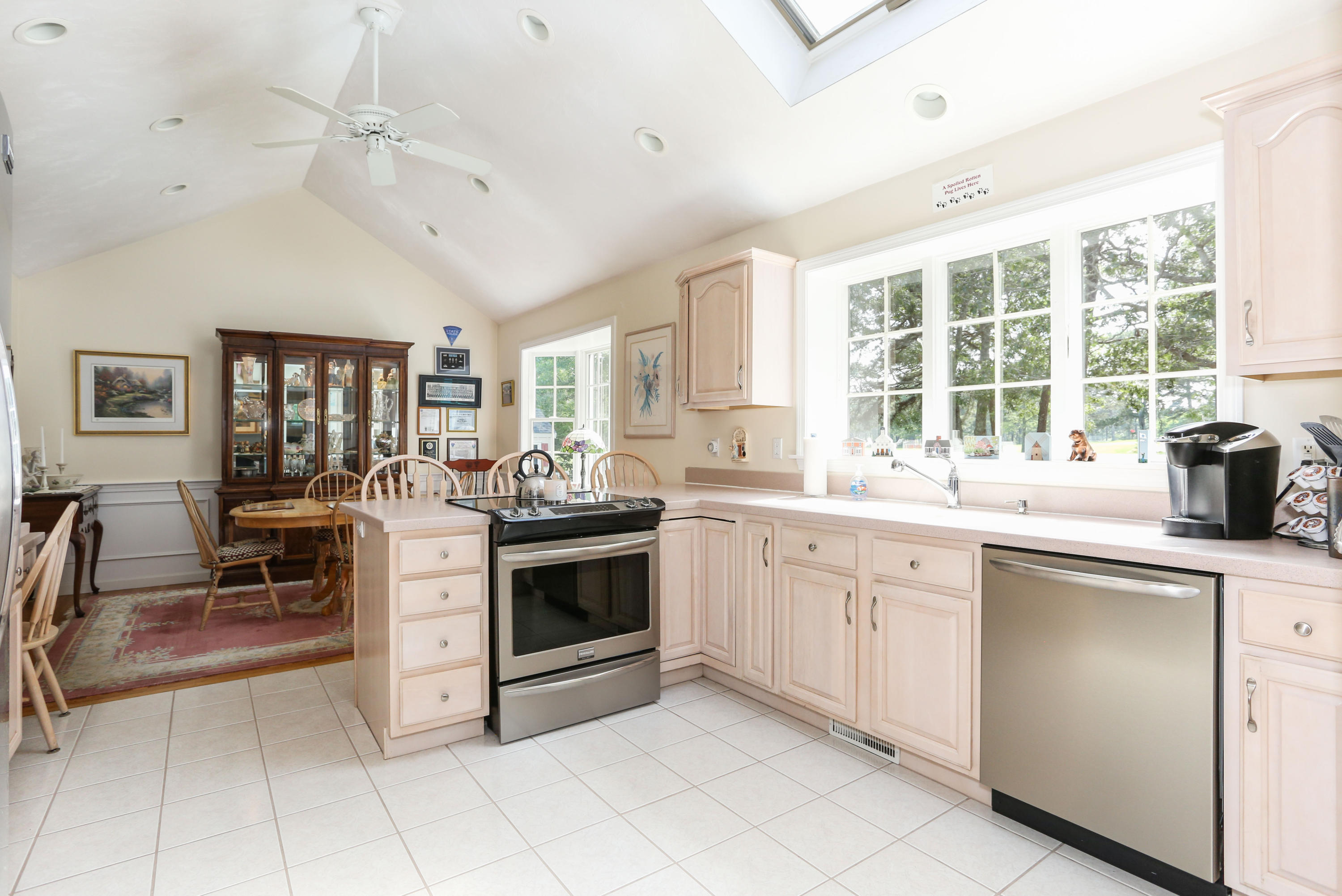 97 Long Hill Road Dennis, MA 02638 - Photo 9 of 32 97LonLR-9