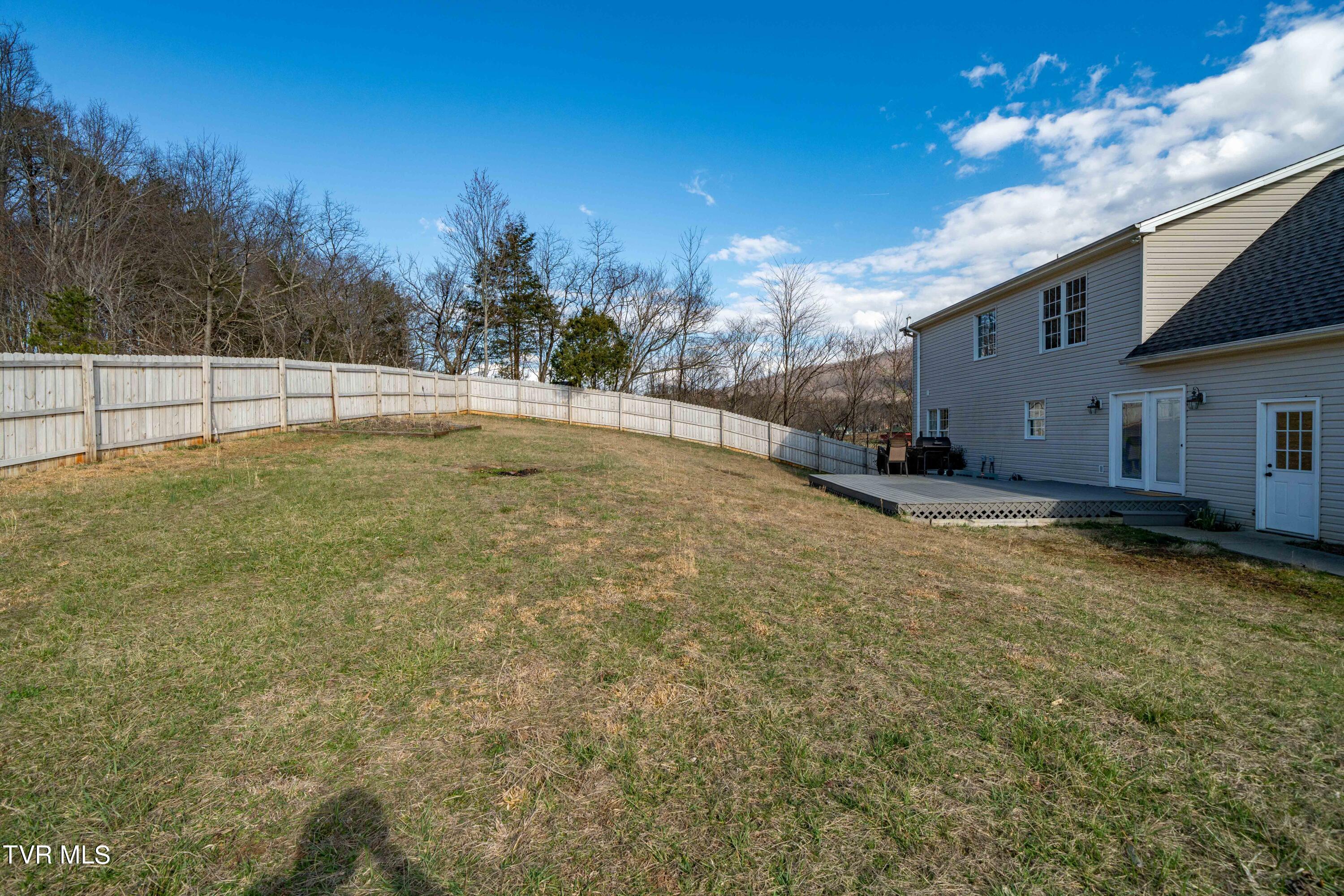 2500 Cherokee Road Johnson City, TN 37604 - Photo 10 of 15 2500 CHEROKEE RD (15 of 59)