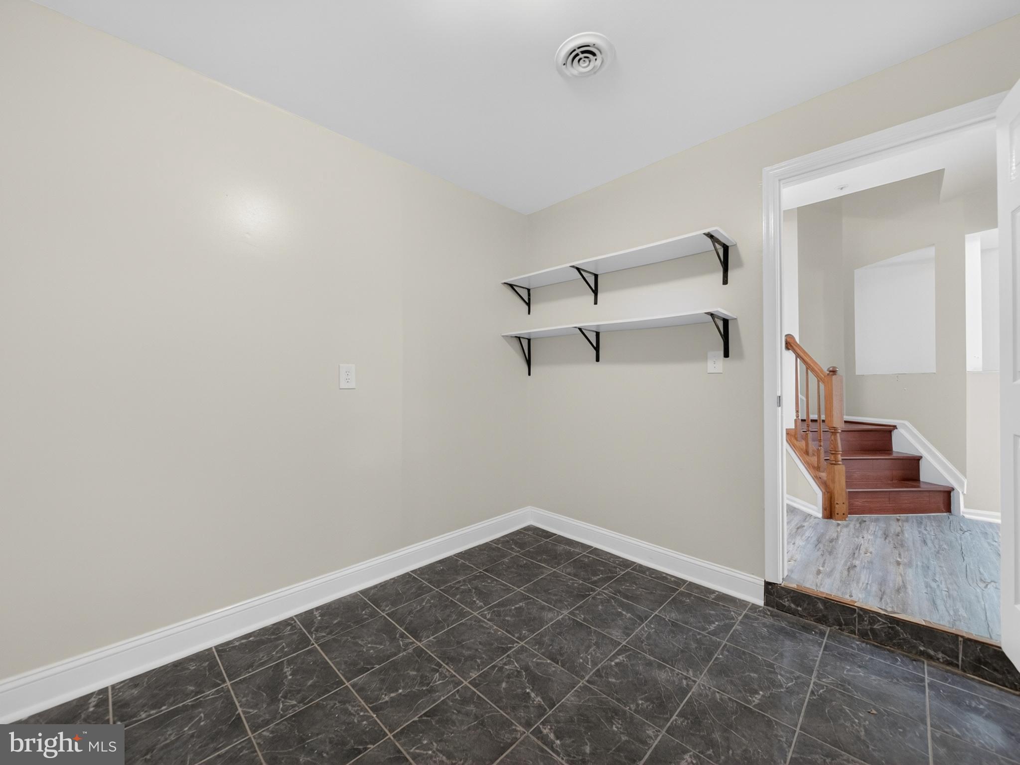 8602 Lark Place Laurel, MD 20724 - Photo 5 of 46 Potential 4th bedroom