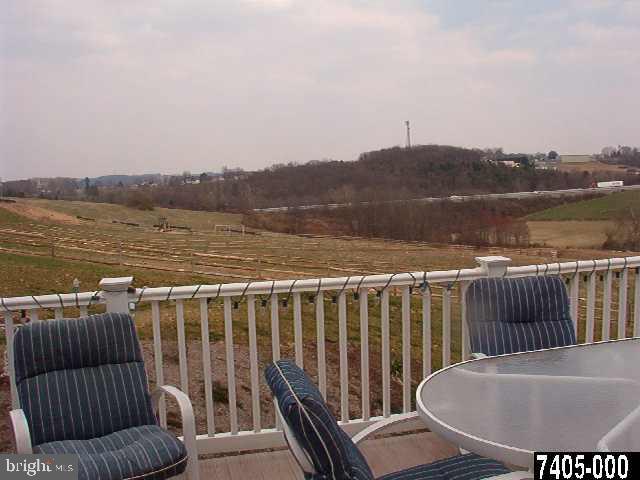 7502 Seneca Ridge Drive, Unit 52 York, PA 17403 - Photo 3 of 9 Gallery Image 3