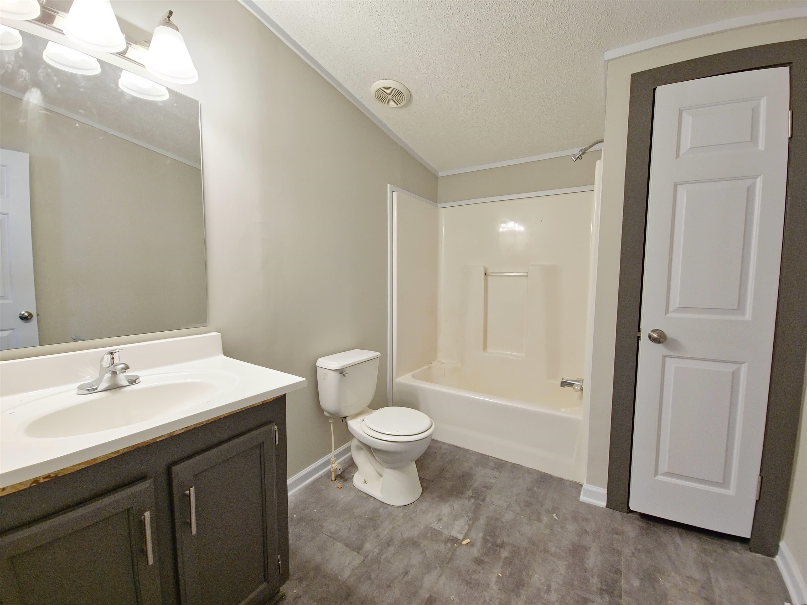 1564 Fayne Road Brighton, TN 38011 - Photo 11 of 11 Full bathroom with shower / washtub combination, vanity, and toilet