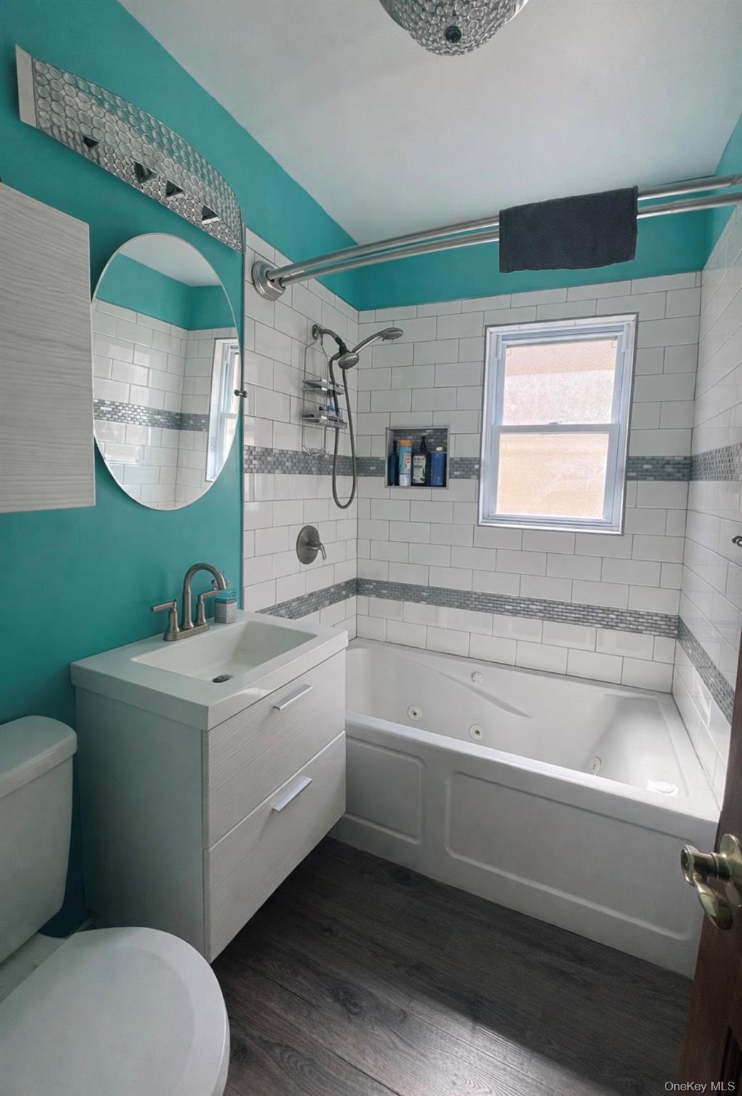 155-30 116th Road Queens, NY 11434 - Photo 3 of 6