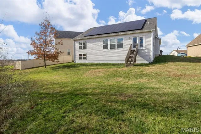 $350,000 | 5602 Coneflower Court, Wood River, IL 62095