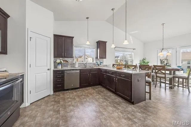 $350,000 | 5602 Coneflower Court, Wood River, IL 62095