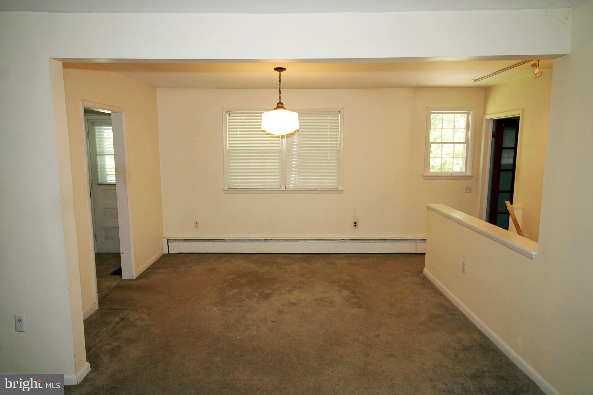 34 Cedarhill Road Randallstown, MD 21133 - Photo 5 of 30 Dining Room